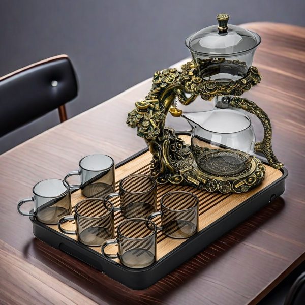 Borosilicate Glass Automatic Lazy Tea Set Symbolizing Wealth