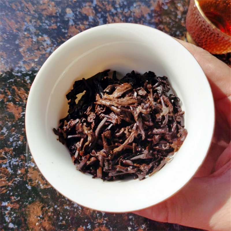 2016 Spring Old Tree with Tall Trunk Ripe Pu-erh Tea Cake of Yi Wu55