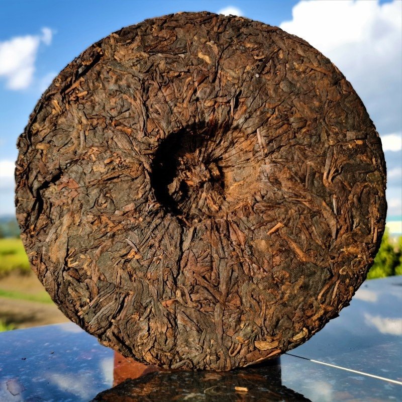 2017 Spring Palace Tribute Ripe Pu-erh Tea Cake of Yi Wu19