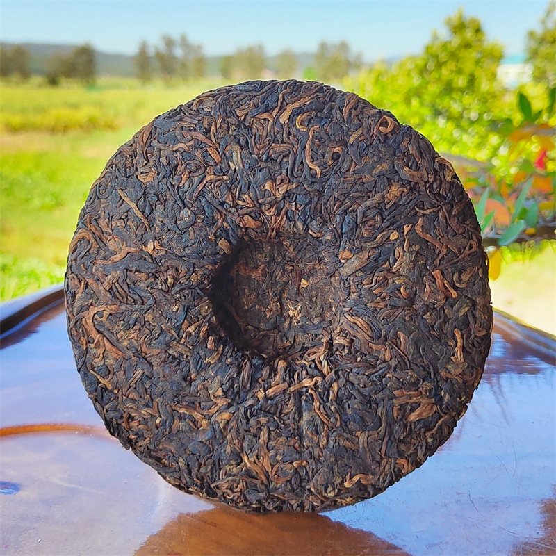 2017 Spring Lao Ban Zhang Palace Tribute Ripe Pu-erh Tea Cake of Menghai30