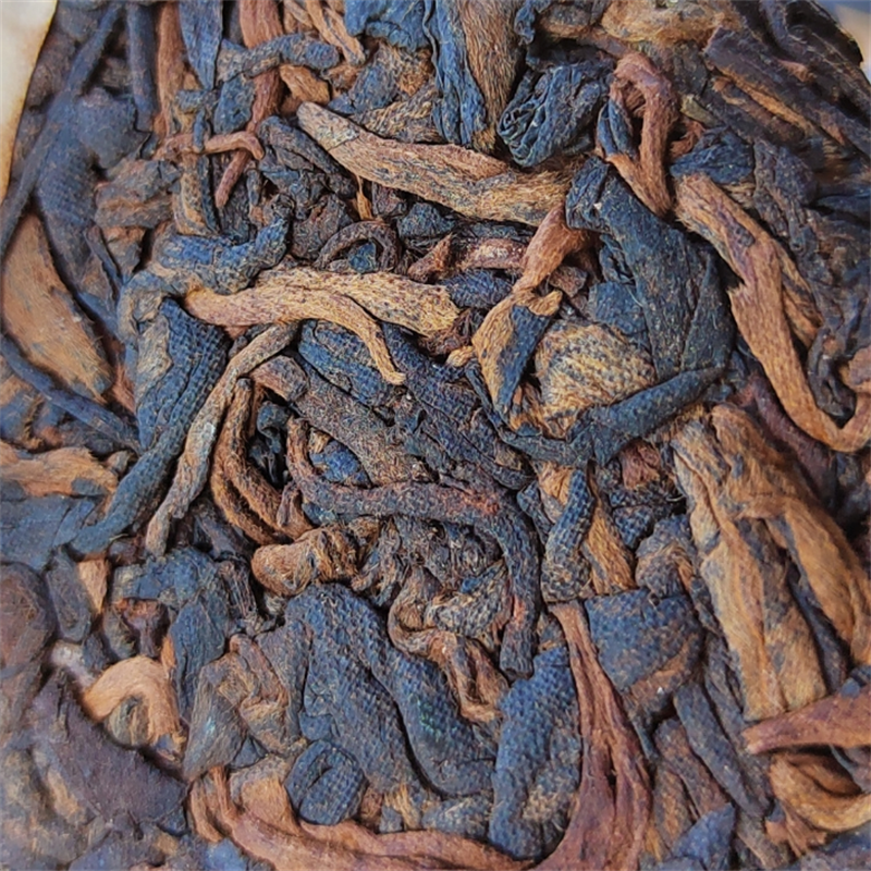 2017 Spring Lao Ban Zhang Palace Tribute Ripe Pu-erh Tea Cake of Menghai92