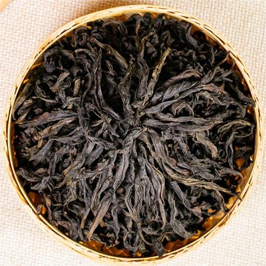 dry tea leaves of first grade rou gou oolong tea