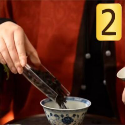 step 2 of brewing rou gui oolong tea step 2 of brewing rou gui oolong tea