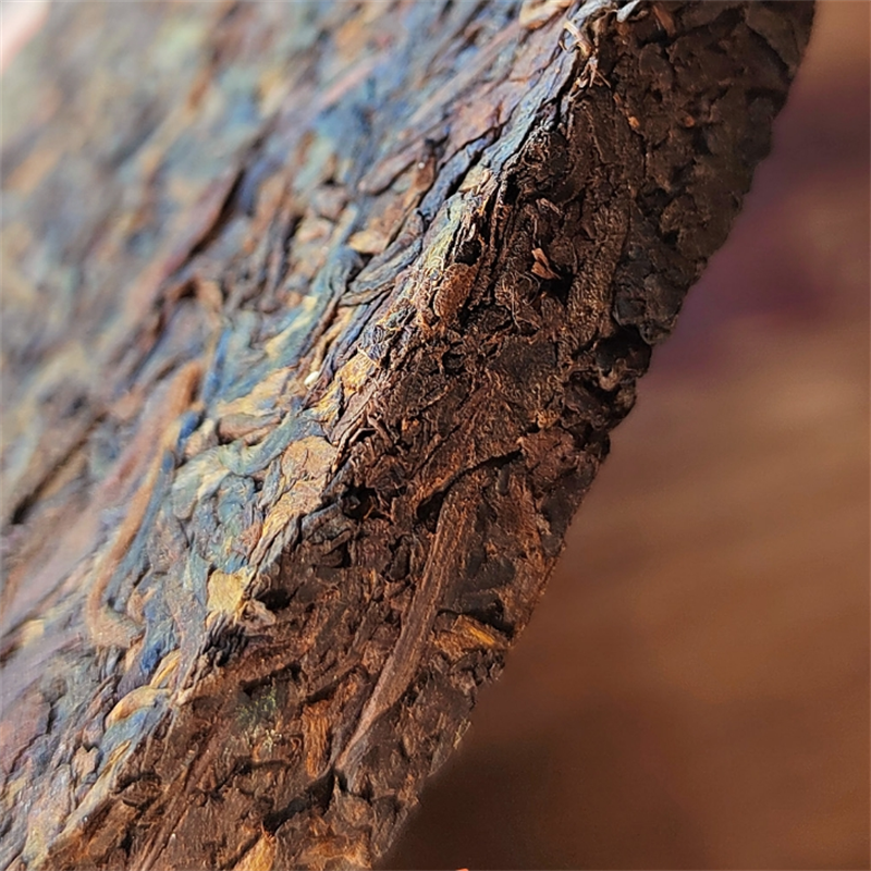 2009 Old Tree Ripe Pu-erh Tea Cake of Yi Wu36