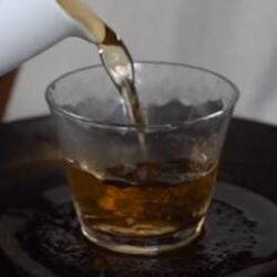 tea water of brewed 2015 gong mei white tea