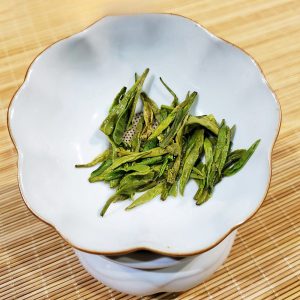 Premium Grade West Lake Dragon Well Longjing Green Tea from China