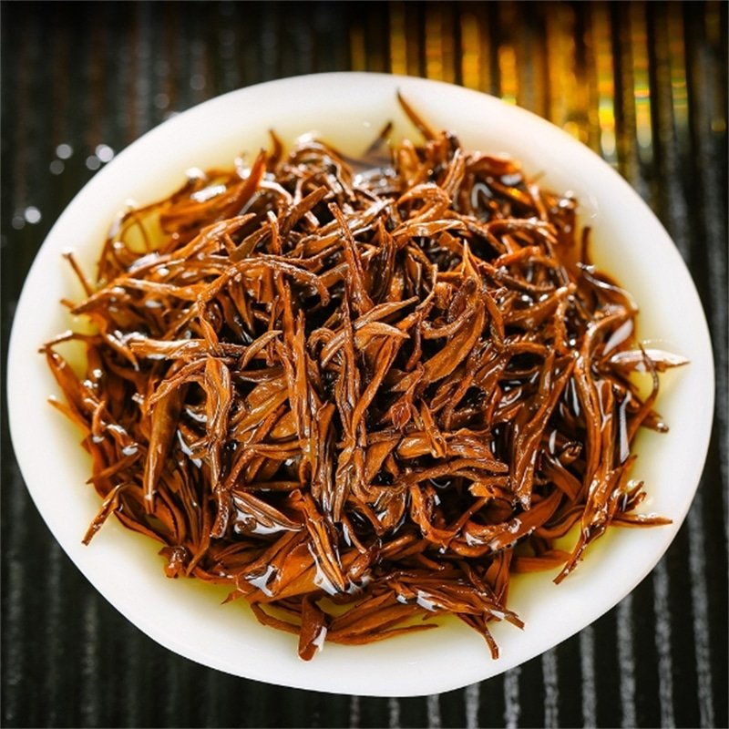 Brewed Golden Needle of Keemun black tea