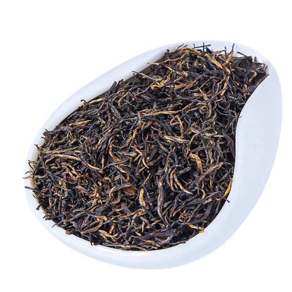dry tea leaves of golden needle keemun black tea