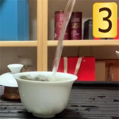 add water to brew dong ding oolong tea add water to brew dong ding oolong tea