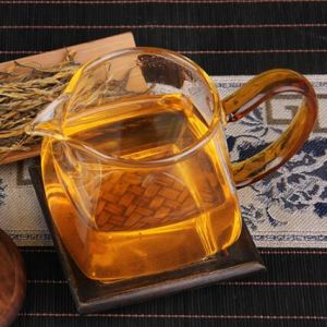brewed tea water of first grade golden needle