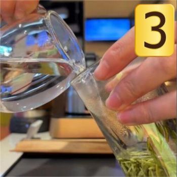 step 3 of brewing bamboo leaf green tea step 3 of brewing bamboo leaf green tea