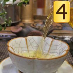 step 4 of brewing golden snaill black tea step 4 of brewing golden snaill black tea