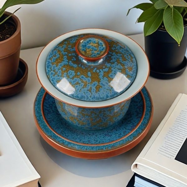 Traditional Chinese-style Jingdezhen Ceramic Tureen Porcelain Gaiwan Tea Set
