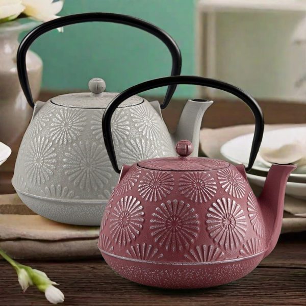 Vintage Red And White Flower Pattern Cast Iron Japanese Tetsubin Teapots